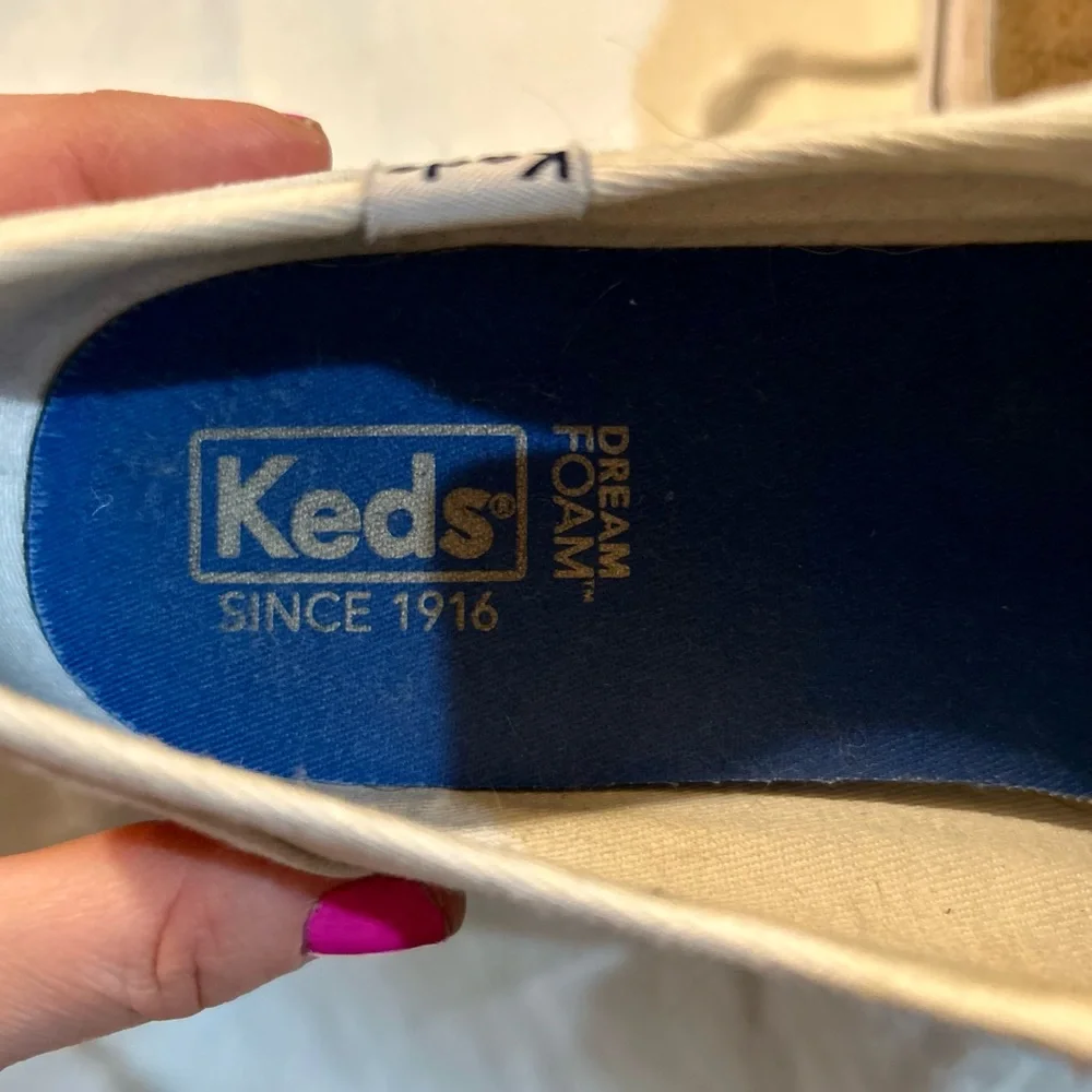 Keds Kickstart White Off-White Canvas Lace-Up Sneakers Distressed W 7 90s Y2K